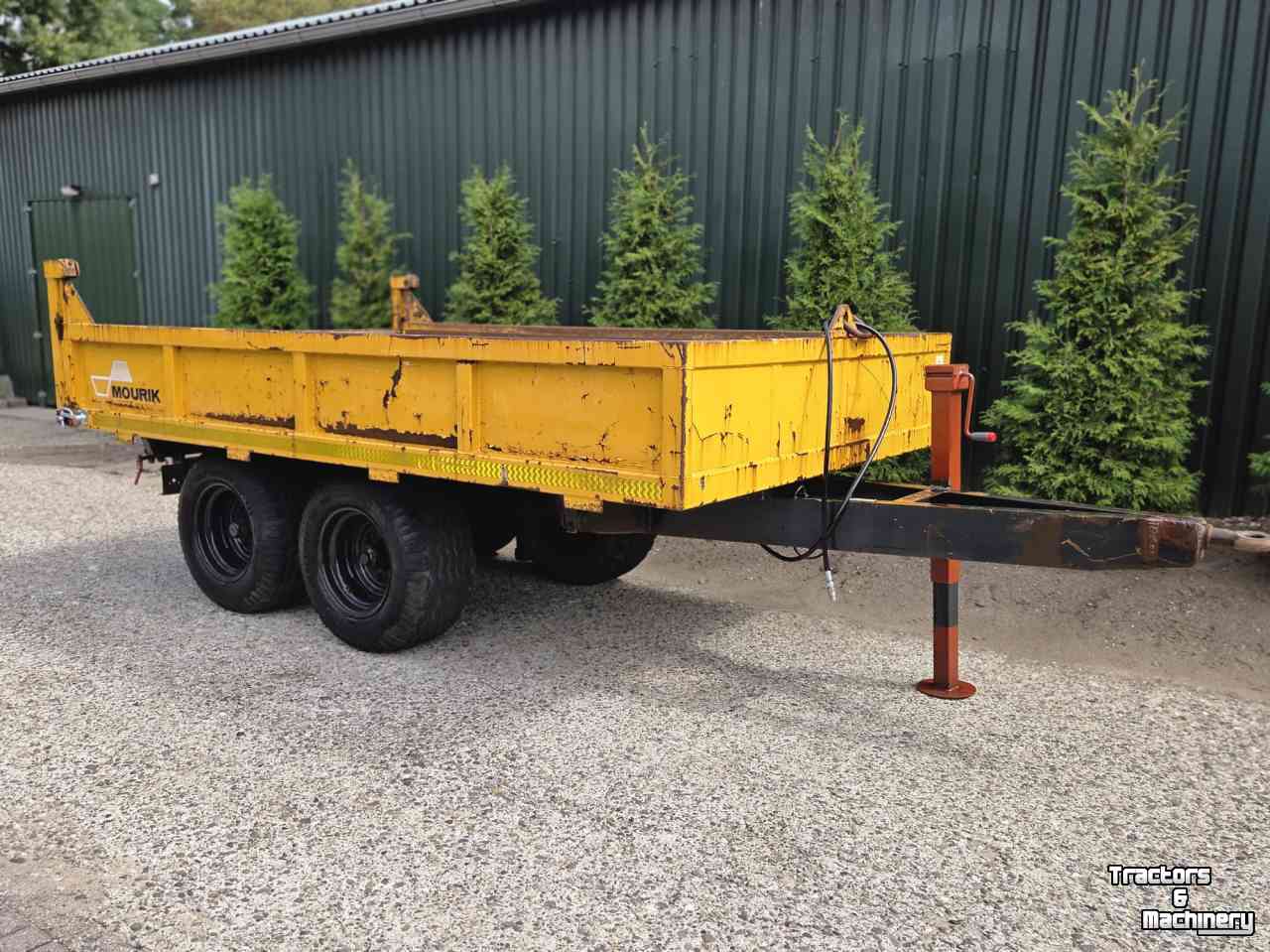 Dumptrailer Beco kippertje dumpertje 3 zijdige kipper bakkenwagen