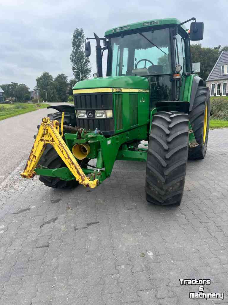 Tractor John Deere 6800