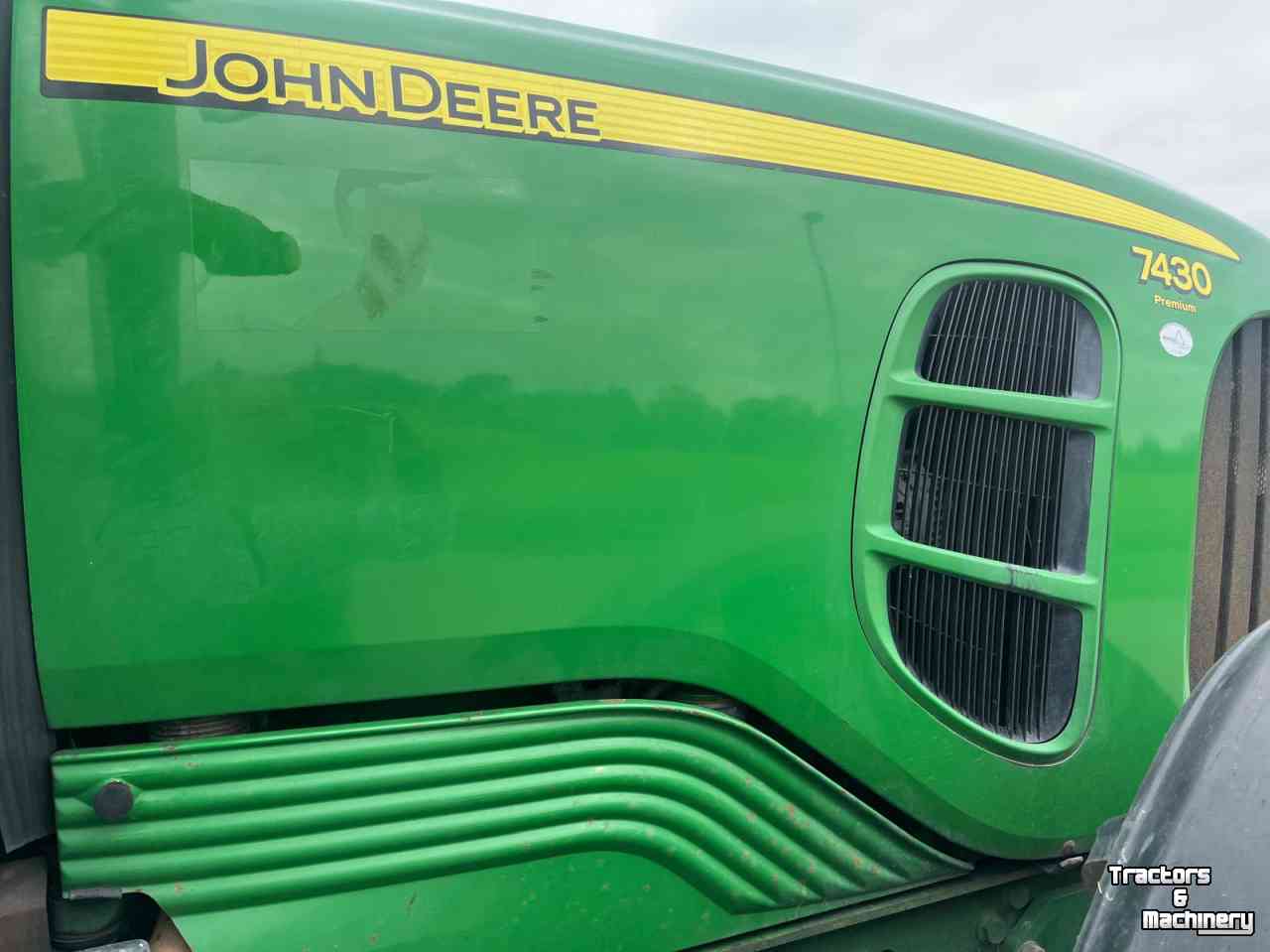 Tractor John Deere 6800