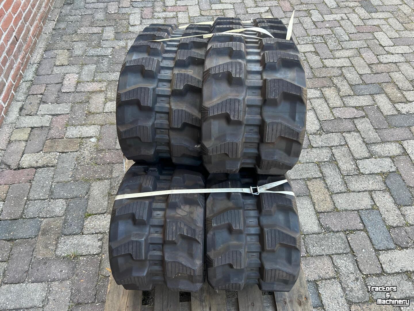 Tracks and driveline  TRACKS 300MM
