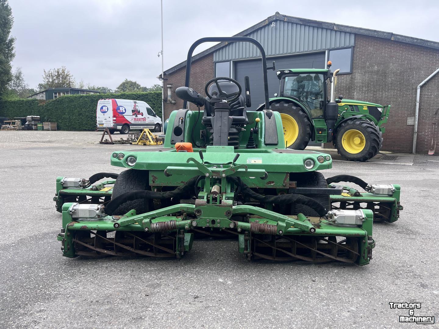 Ride-on mower John Deere 1905