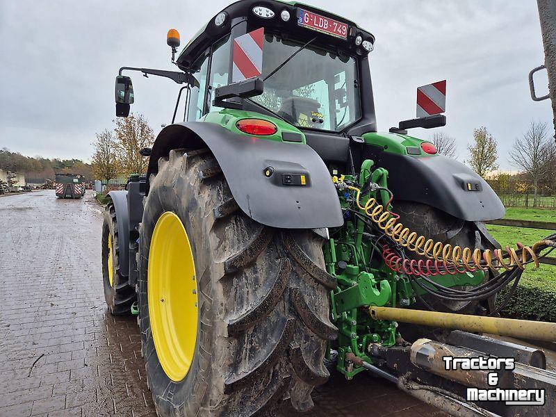 Tractor John Deere 6M220