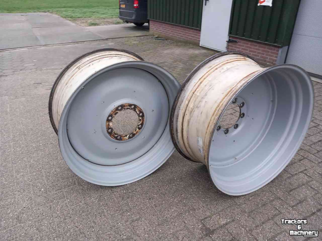 Wheels, Tyres, Rims & Dual spacers Deutz velg velgen 18x38