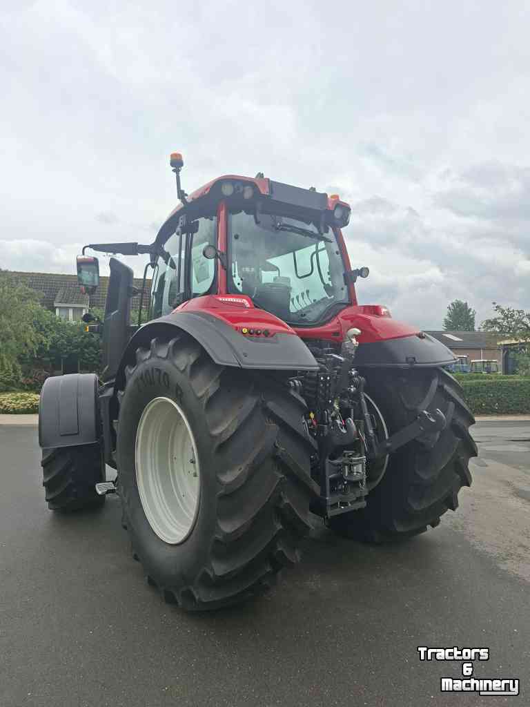 Tractor Valtra T175eA eenvoudige trekker voor een mooi prijsje