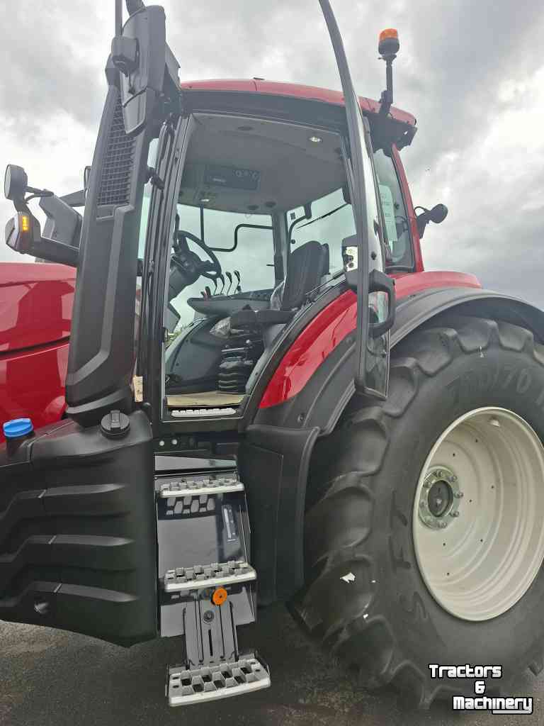 Tractor Valtra T175eA eenvoudige trekker voor een mooi prijsje