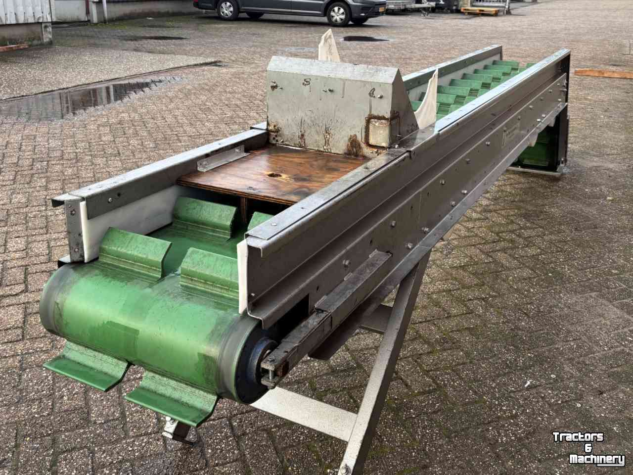 Elevator conveyor Pro-Pak EL 500, elevator