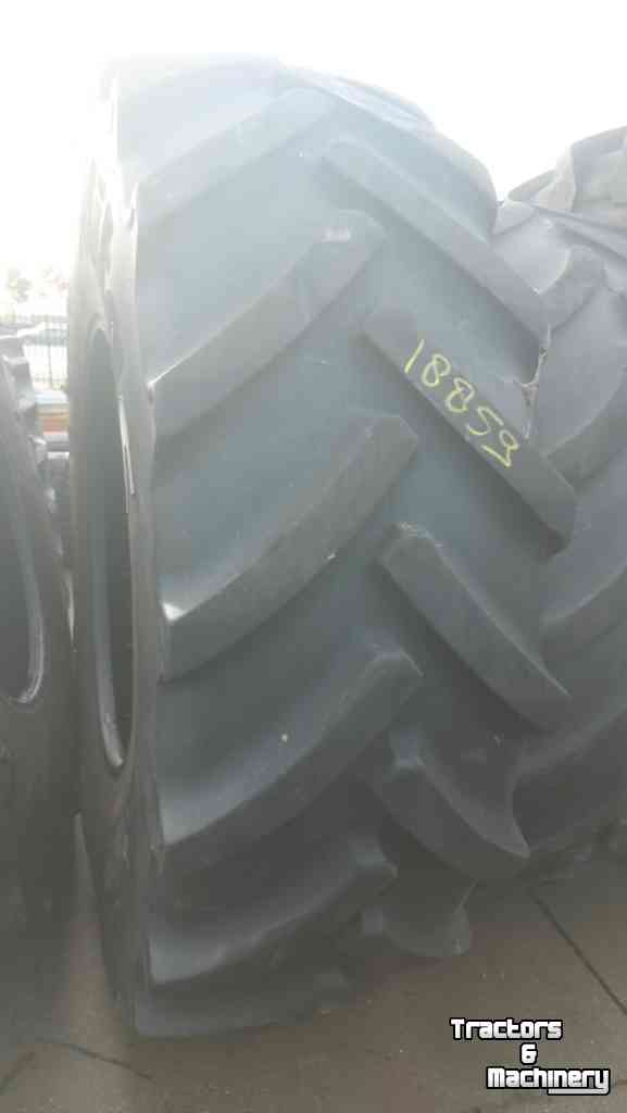 Wheels, Tyres, Rims & Dual spacers Mitas 680/80R38