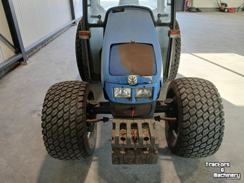 Tractor New Holland TCE 45