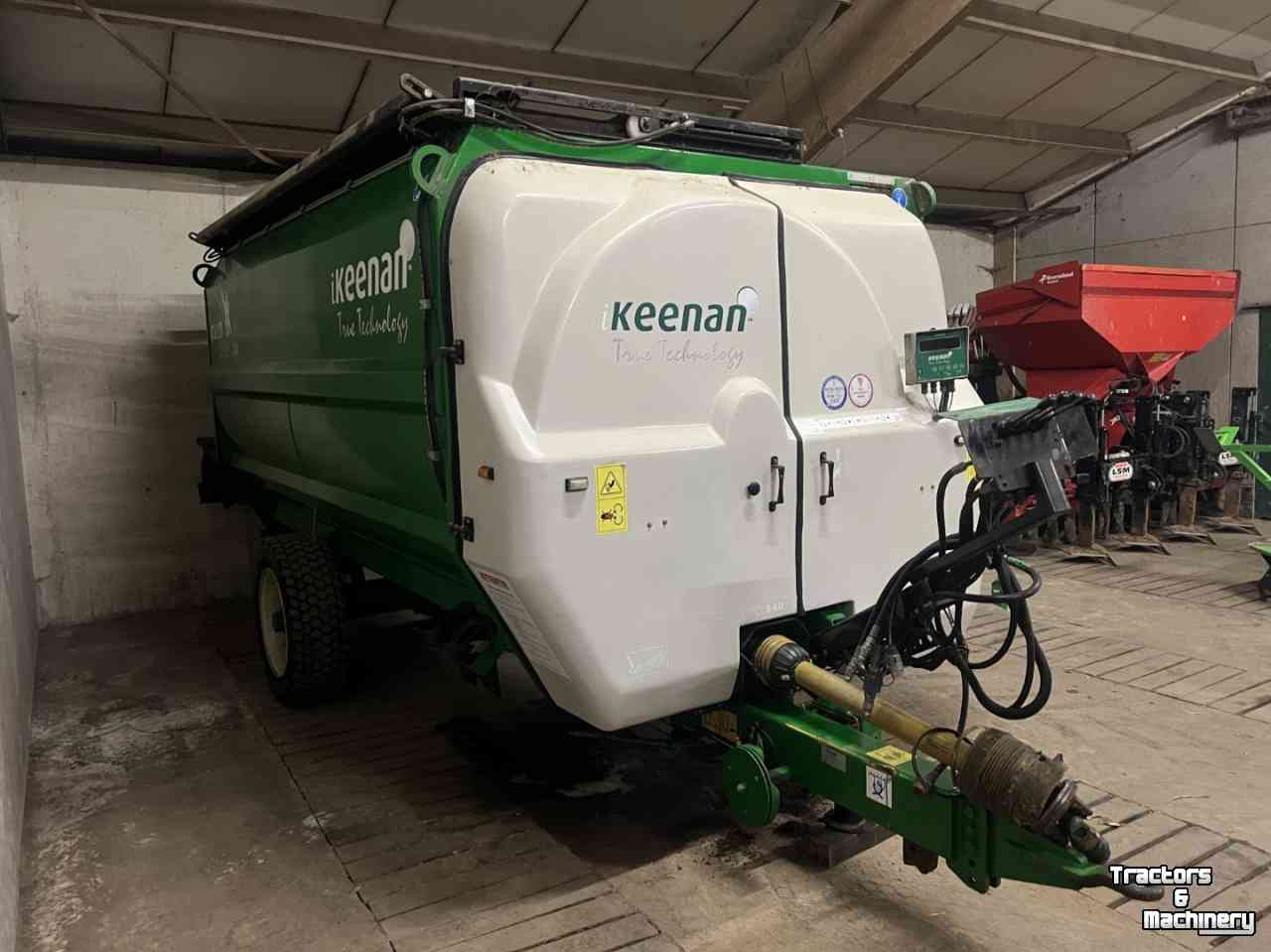 Horizontal feed mixer Keenan Voermengwagen
