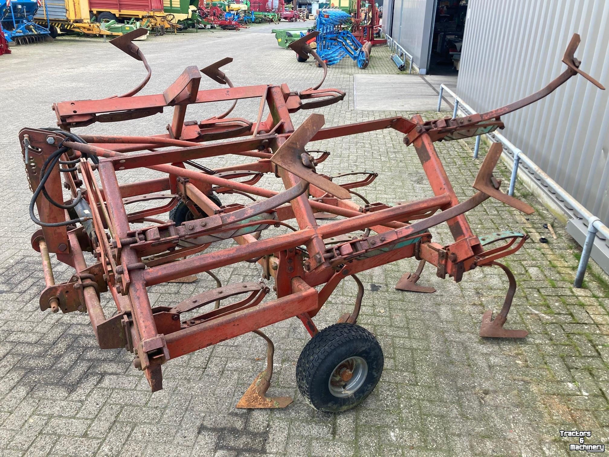 Cultivator Kverneland Kverneland Cultivator