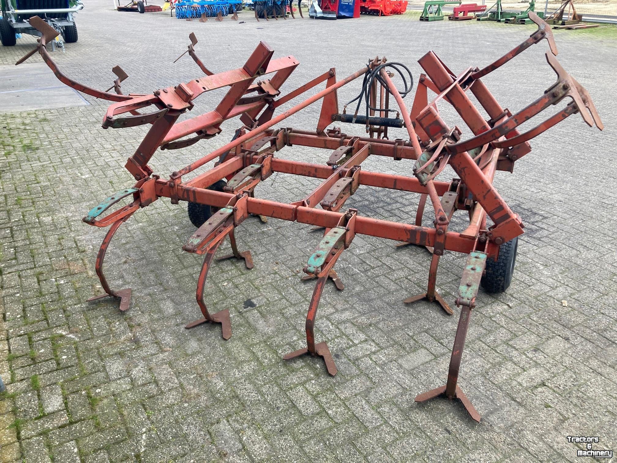 Cultivator Kverneland Kverneland Cultivator