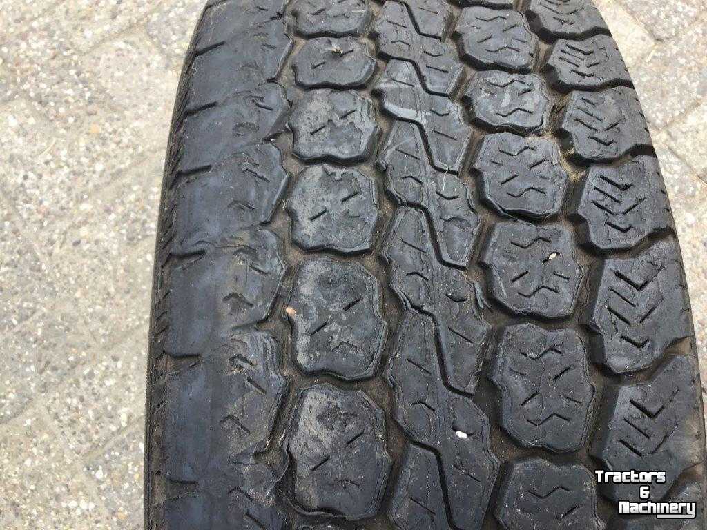 Wheels, Tyres, Rims & Dual spacers Good Year 235/65 R16