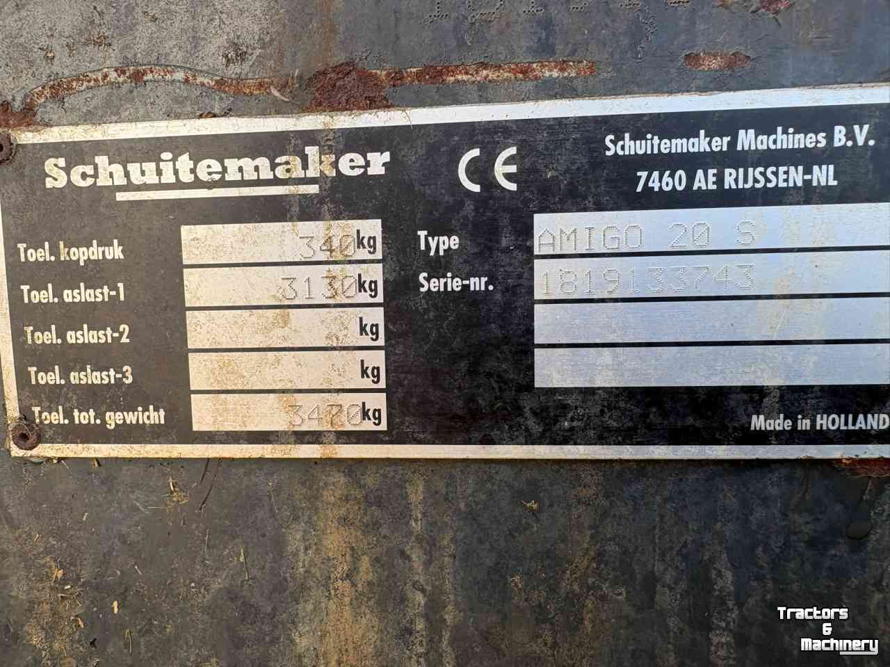Silage-block distribution wagon Schuitemaker Amigo 20 S