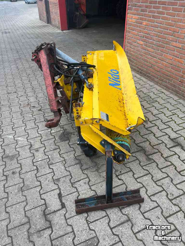 Sweeper Nido Veegmachine, diversen.