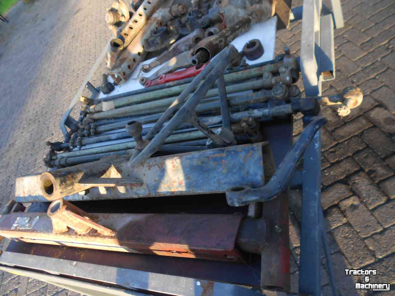 Used parts for tractors Deutz 06 07 en dx