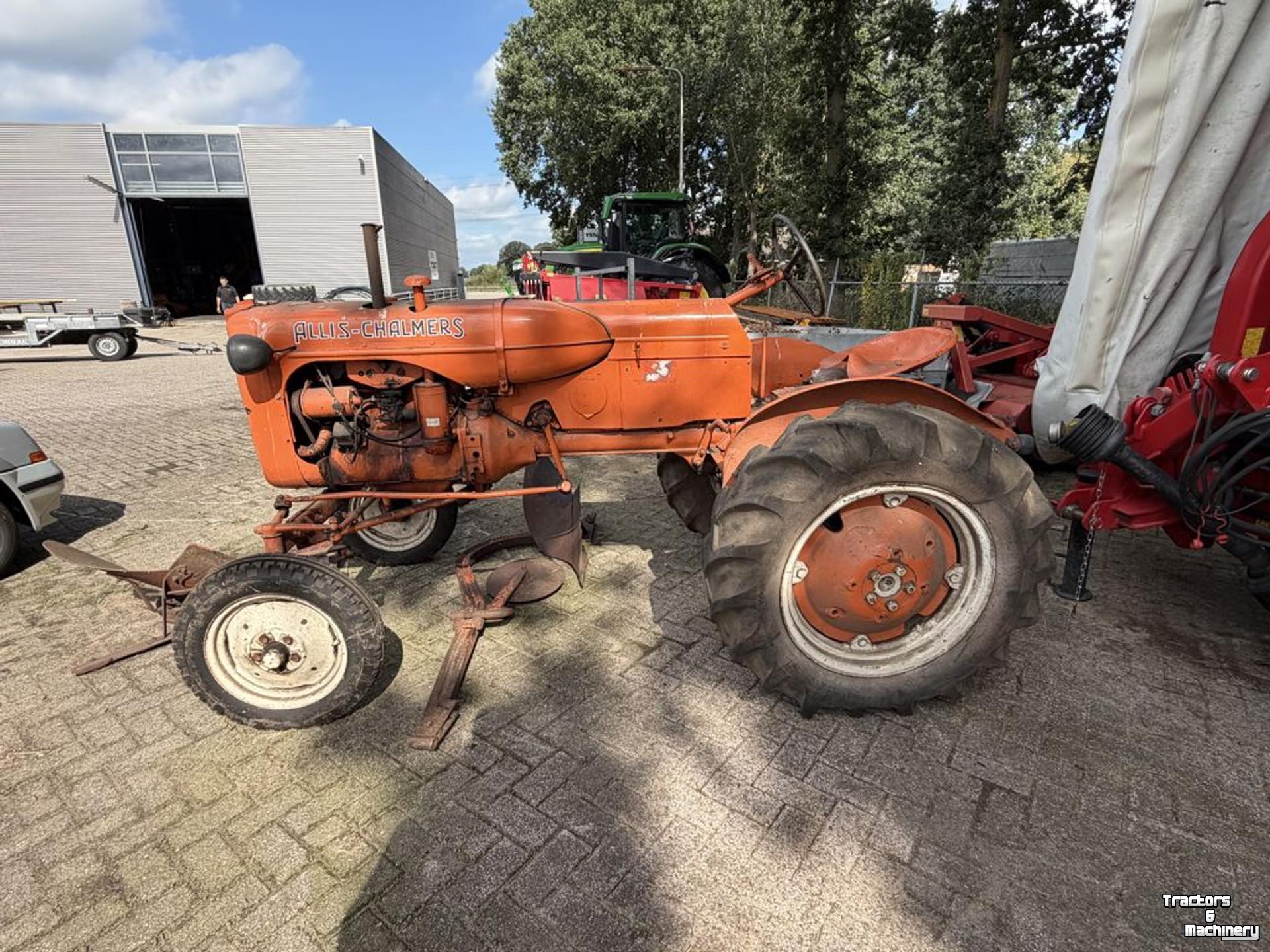 Oldtimers Allis Chalmers D-270