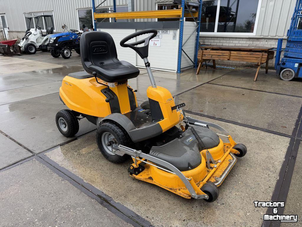 Ride-on mower Stiga Stiga Villa 13 | zitmaaier | frontmaaier
