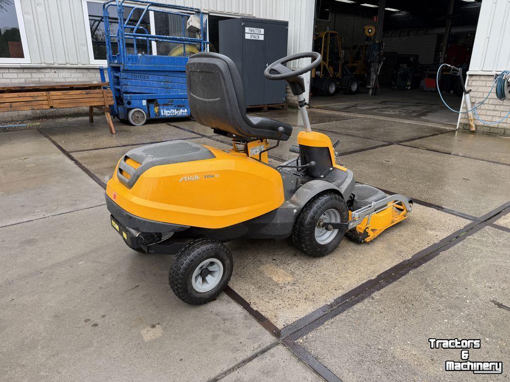 Ride-on mower Stiga Stiga Villa 13 | zitmaaier | frontmaaier