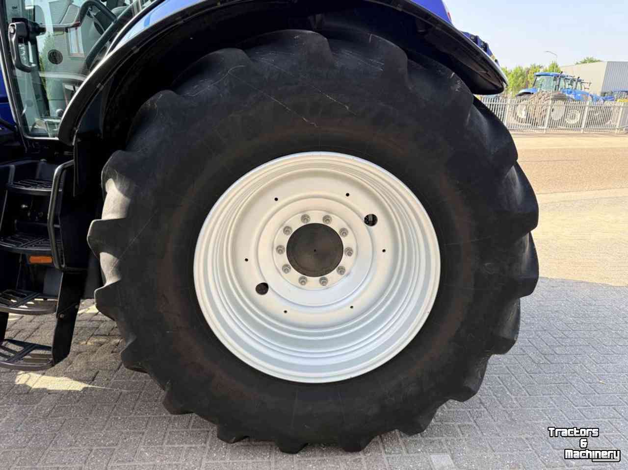 Tractor New Holland T7.260AC Stage V Blue Power