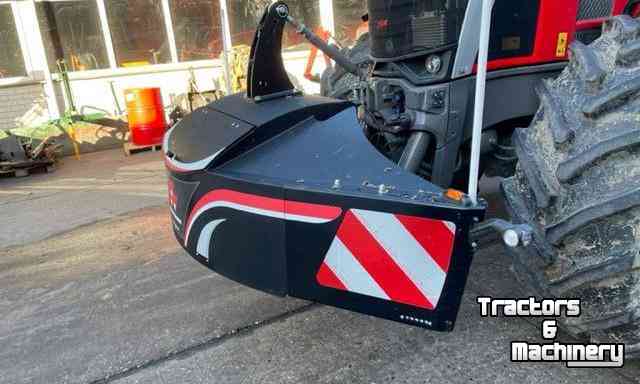 Front-bumper Massey Ferguson Tractorbumper / Frontbumper / Aanrijdbeveiliging
