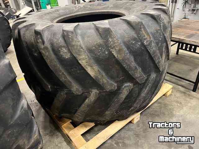 Wheels, Tyres, Rims & Dual spacers Michelin 1050/50R32