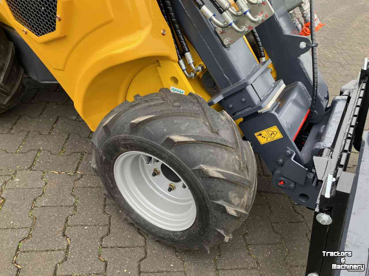 Wheelloader Eurotrac W11 telescoop shovel -minishovel