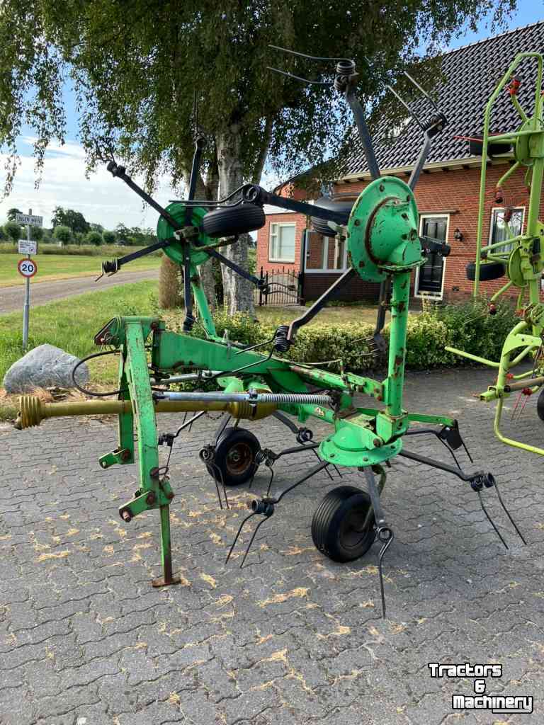 Tedder Deutz-Fahr schudder 4 elements