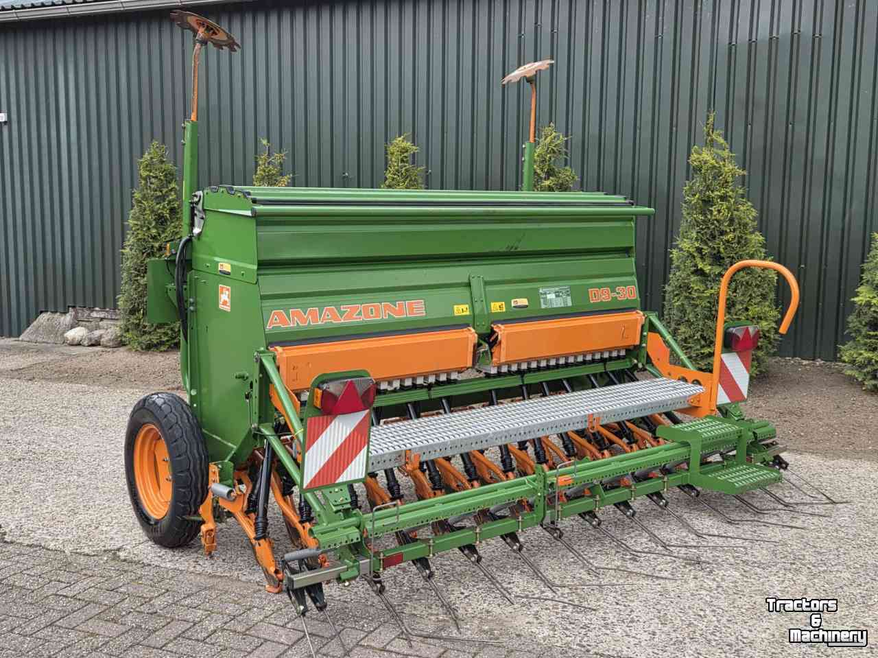 Seed drill Amazone D9-30 Super zaaimachine