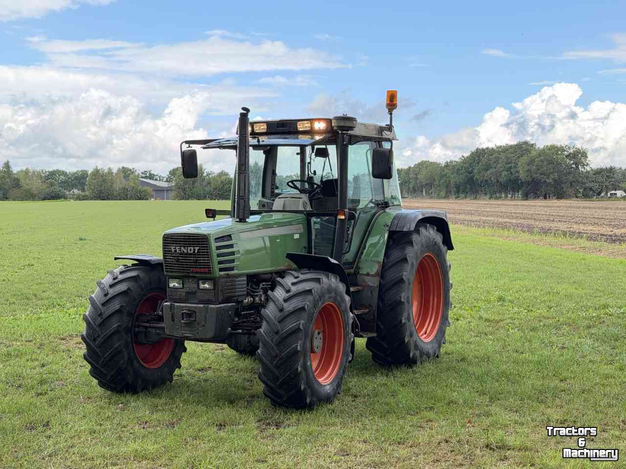 Tractor  312 FARMER