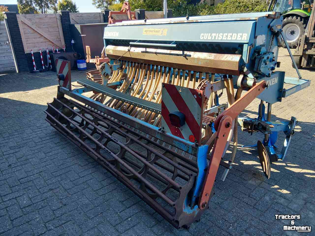 Cultivator Lemken Smaragd met Zaaibak