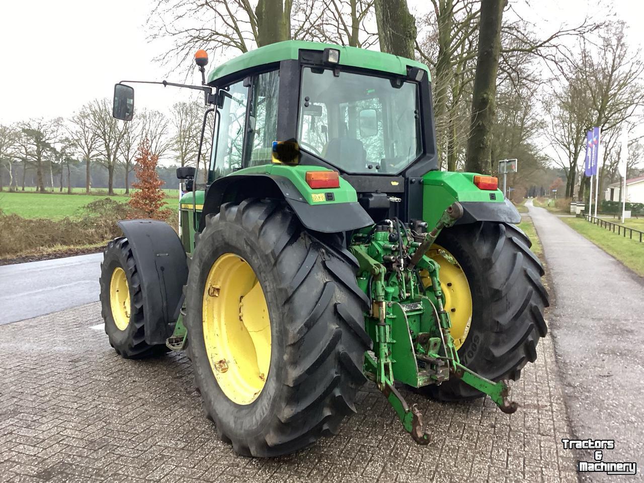 Tractor John Deere 6510