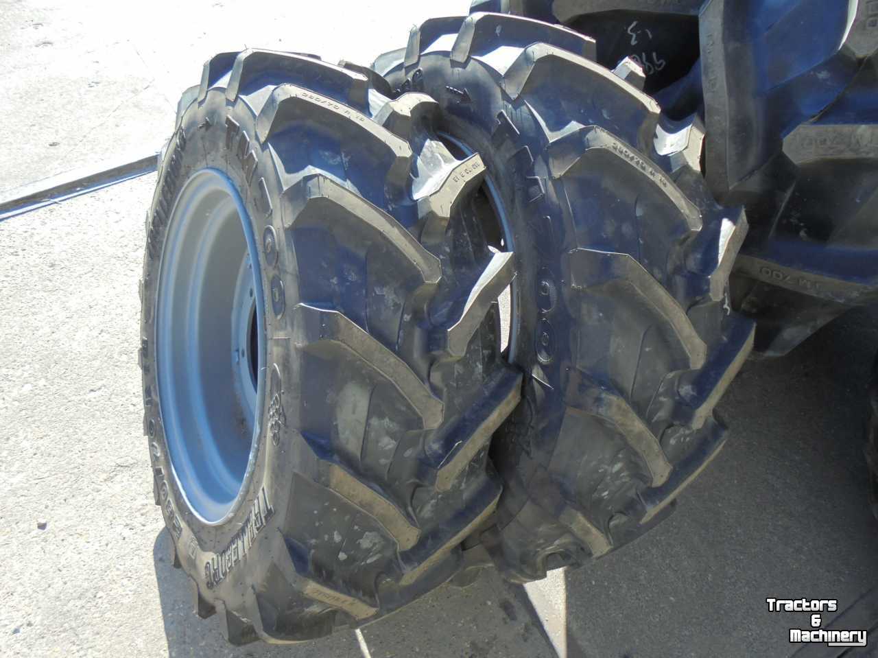 Wheels, Tyres, Rims & Dual spacers Trelleborg 280/70R18 TM700 trekkerbanden tractor voorbanden Pirelli