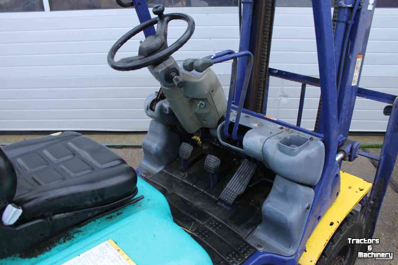 Forklift Komatsu FD20T-12 heftruck forklift gabelstapler diesel