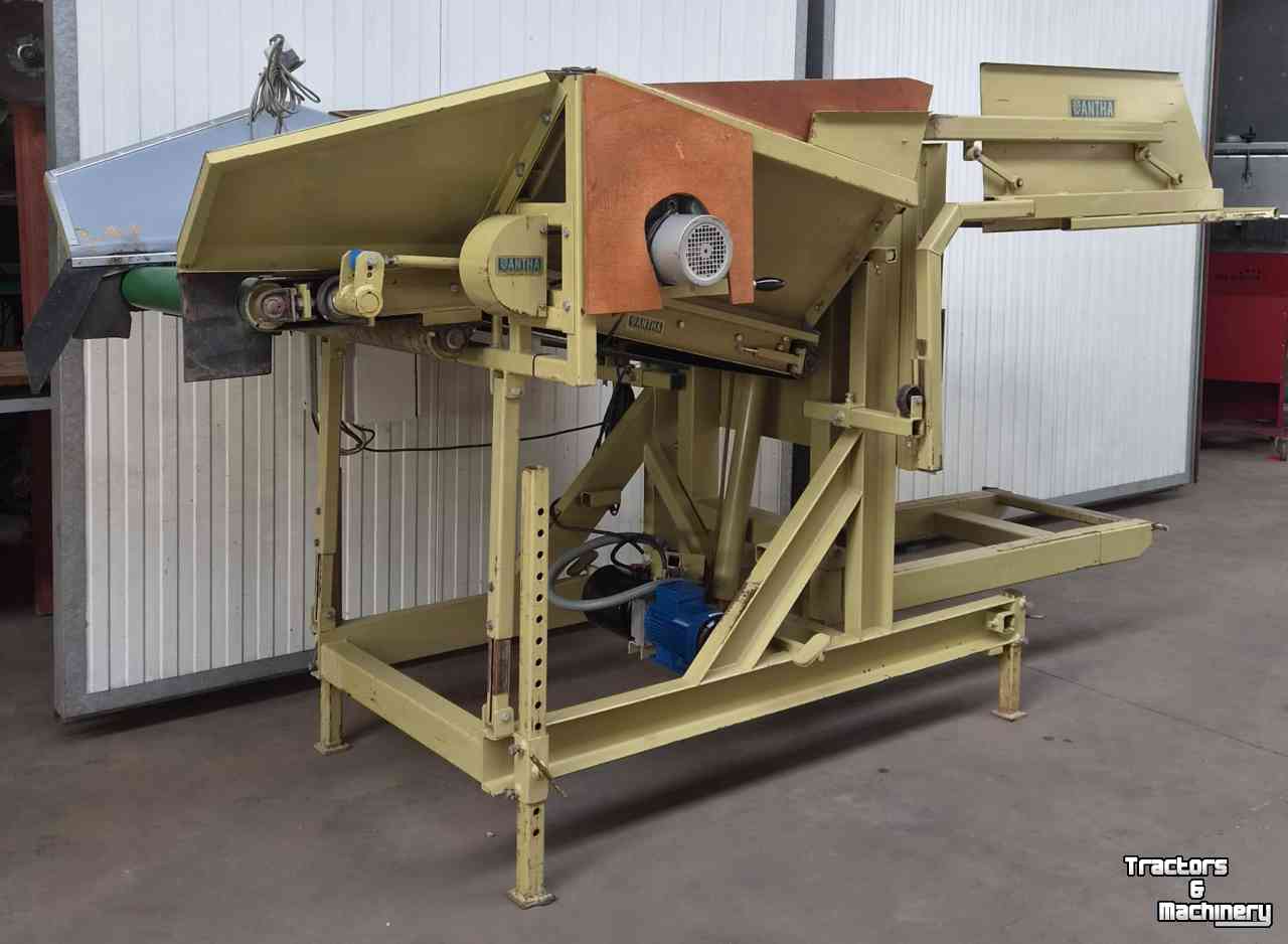 Bulk box tipper Antha Antha Kantelaar-Bunker