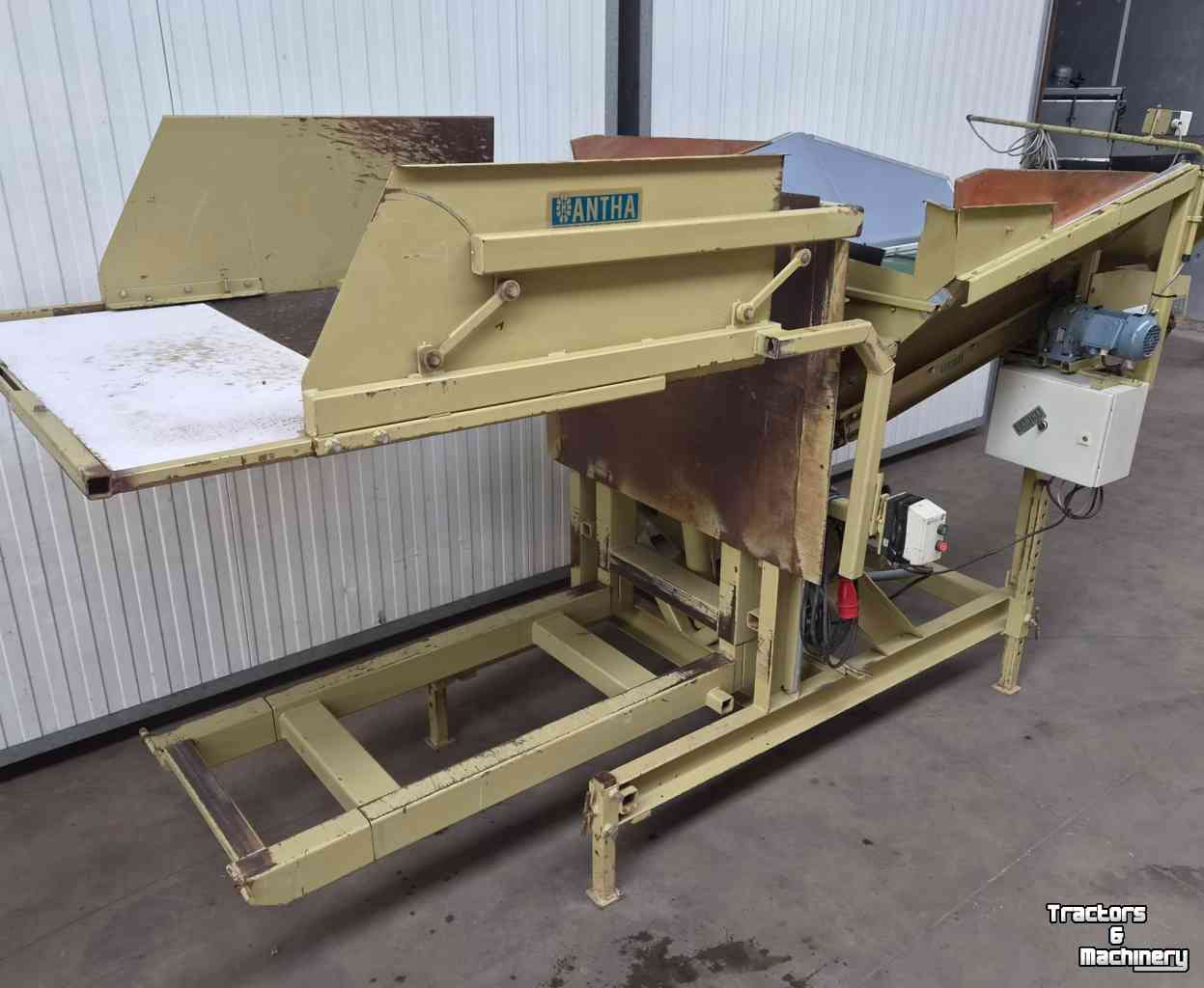 Bulk box tipper Antha Antha Kantelaar-Bunker