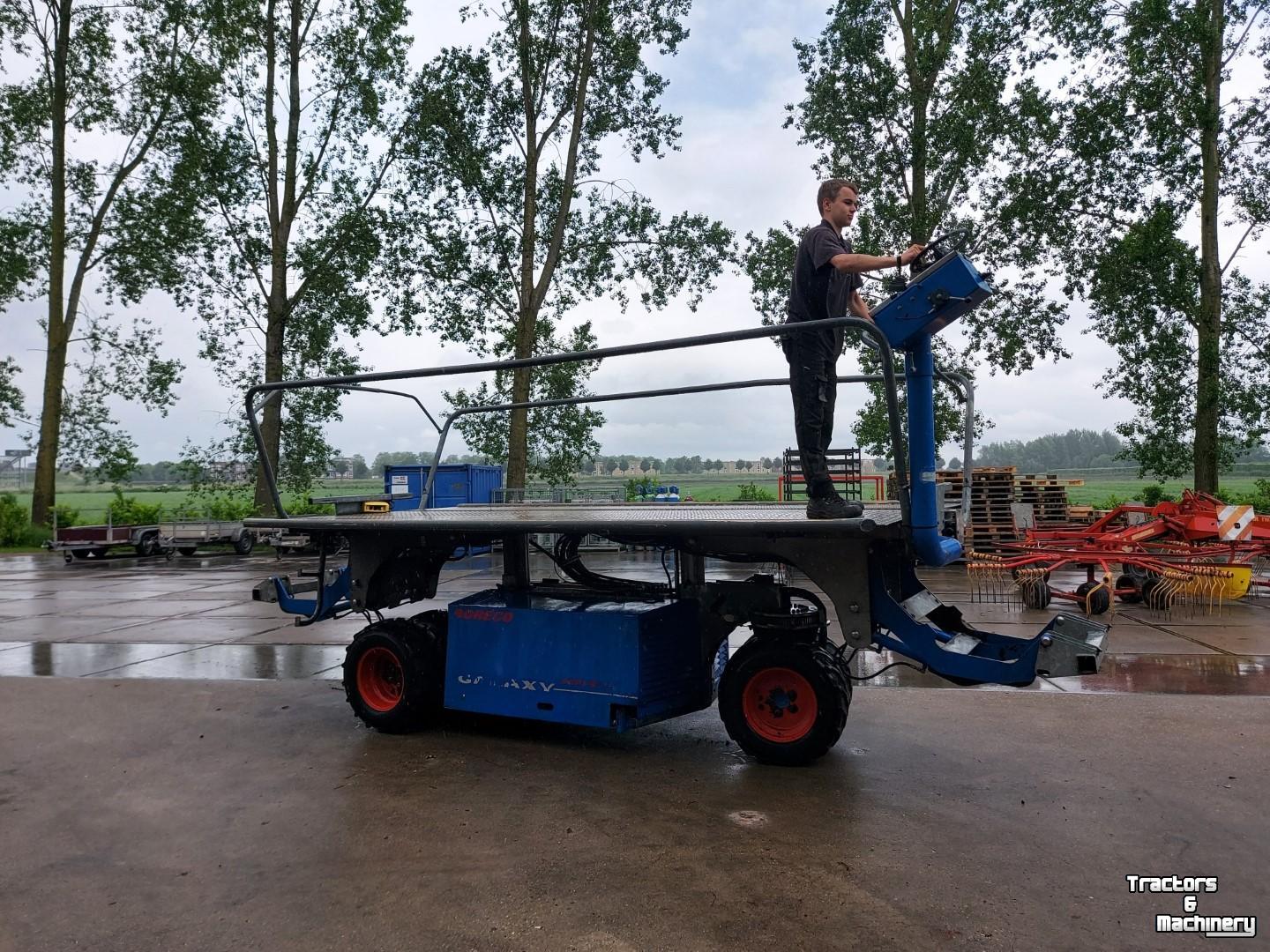 Articulated platforms Boreco GALAXY