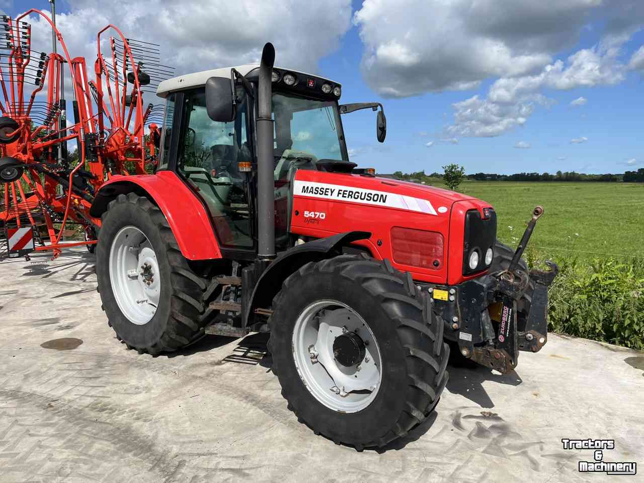 Tractor Massey Ferguson 5470 Dyna-4 SISU Tractoren