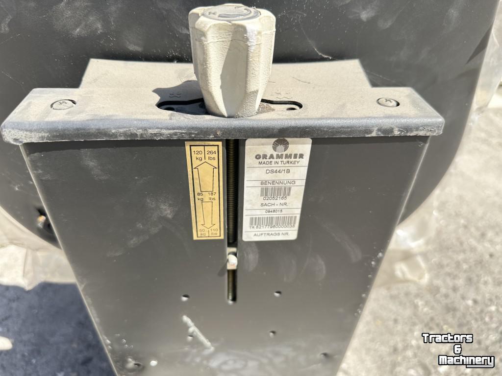 Diverse used spare-parts Grammer Cobo Zitting