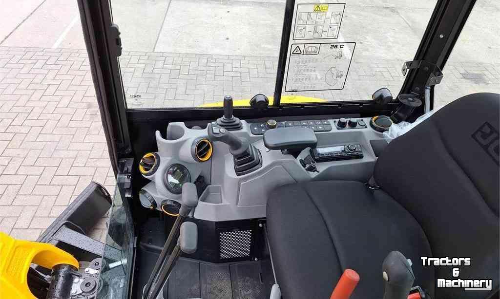 Mini-Excavator JCB 26C-1