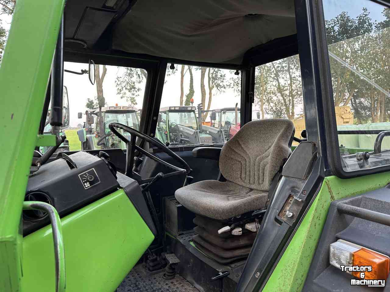 Tractor Deutz-Fahr DX90
