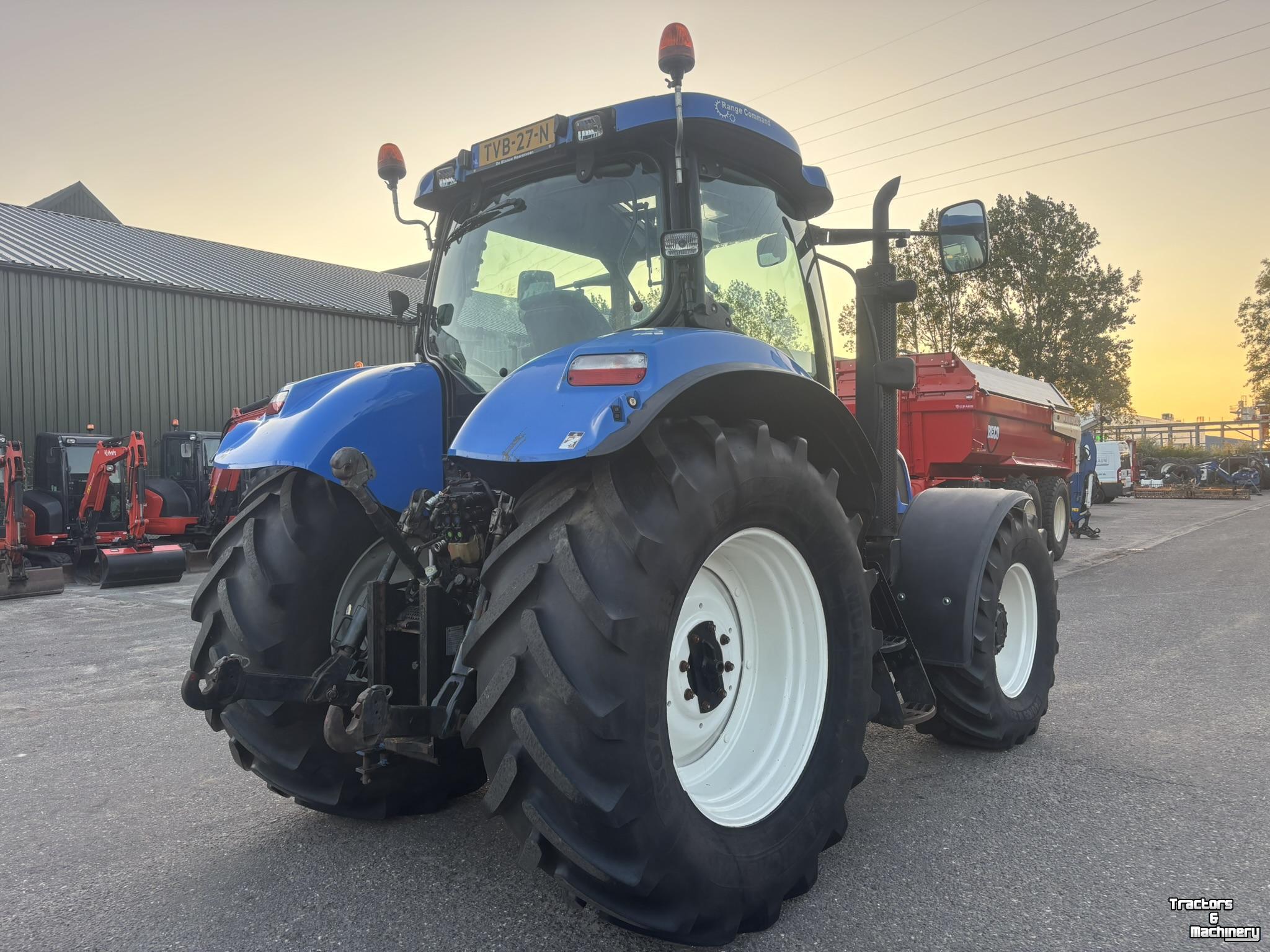 Tractor New Holland T6030