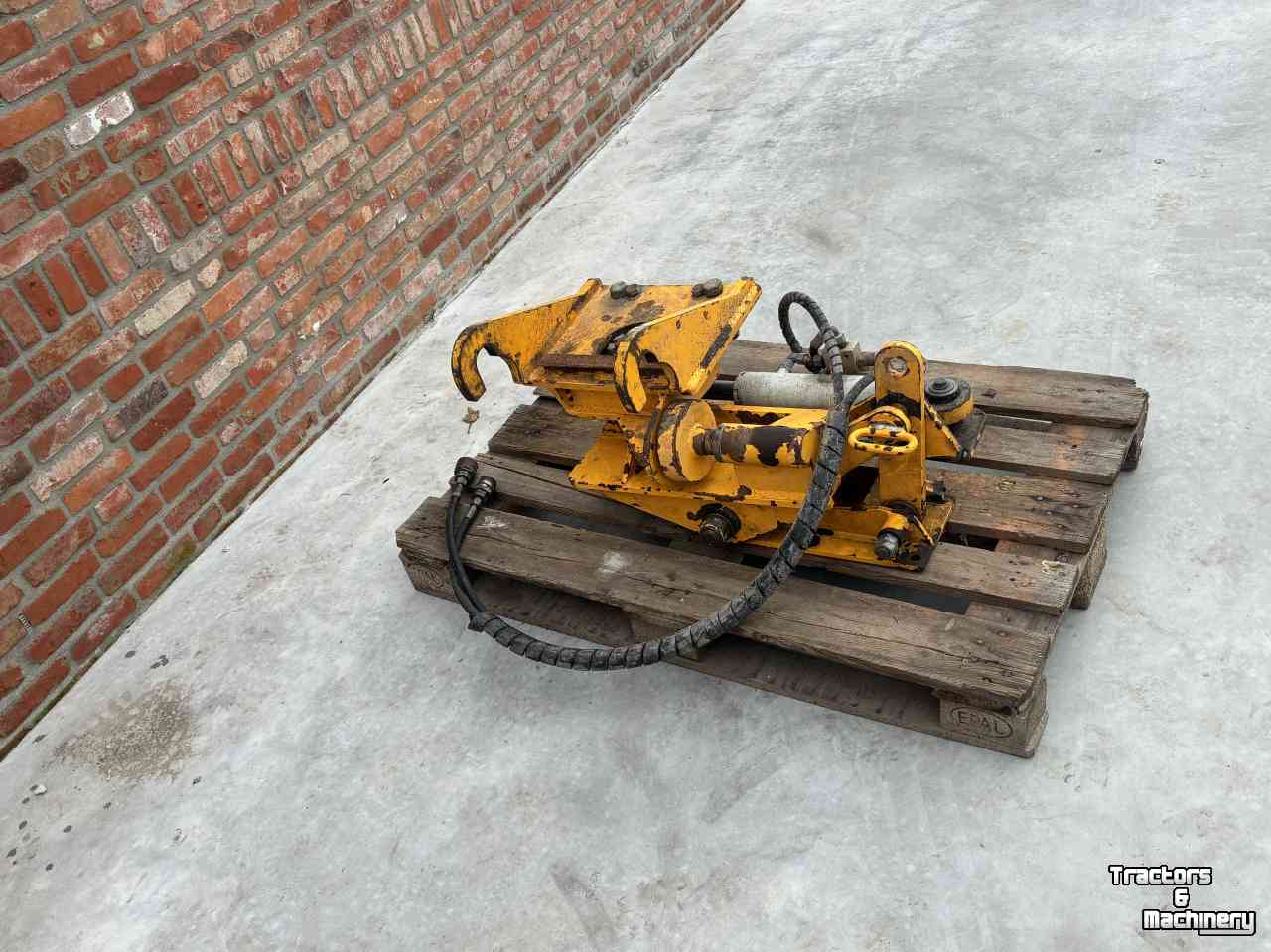 Flail mower  Draaipendelkop