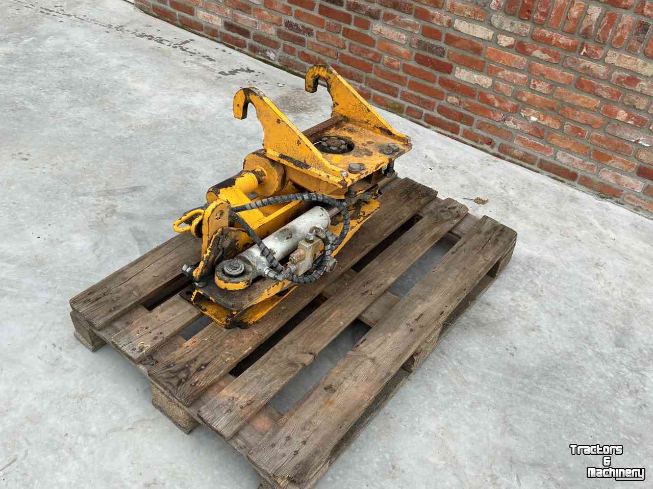 Flail mower  Draaipendelkop