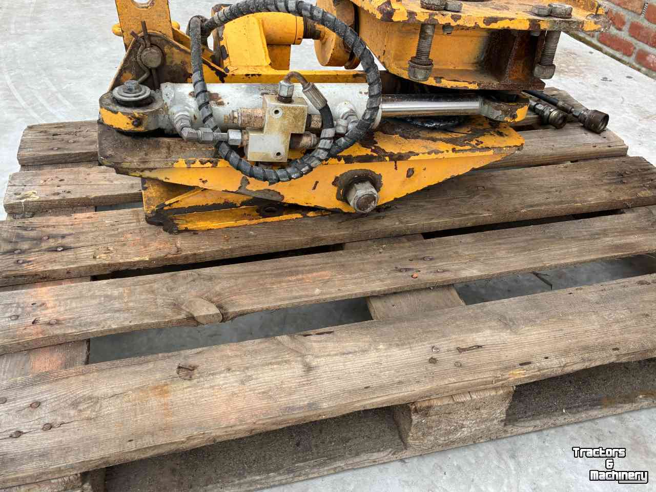 Flail mower  Draaipendelkop