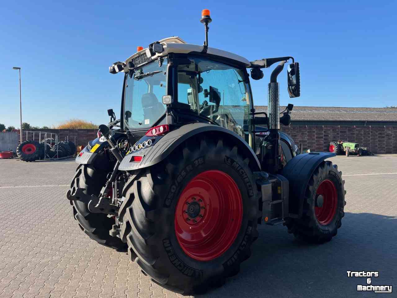 Tractor Fendt 516 PROFI PLUS