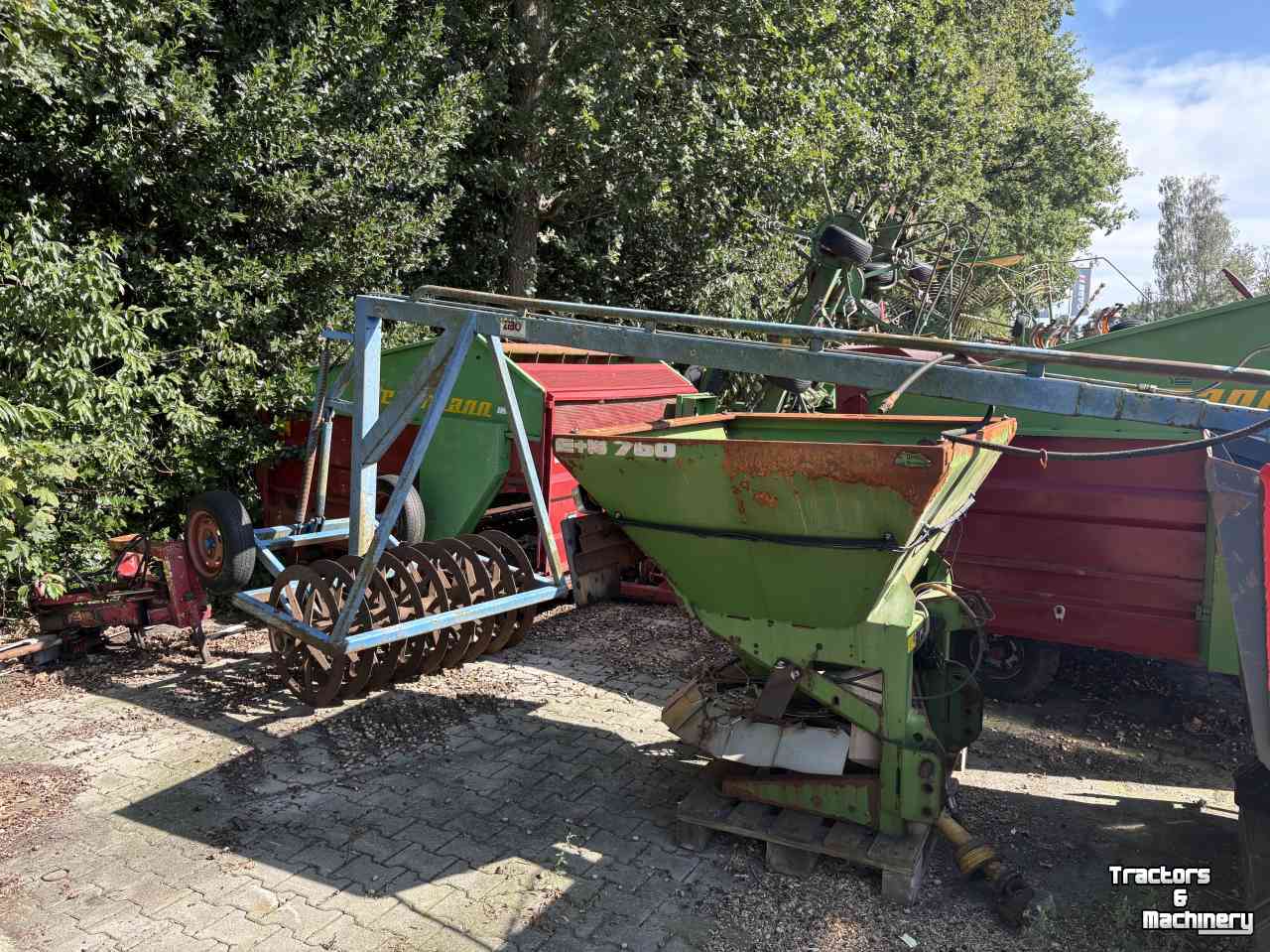 Furrow presses Zibo Vorenpakker