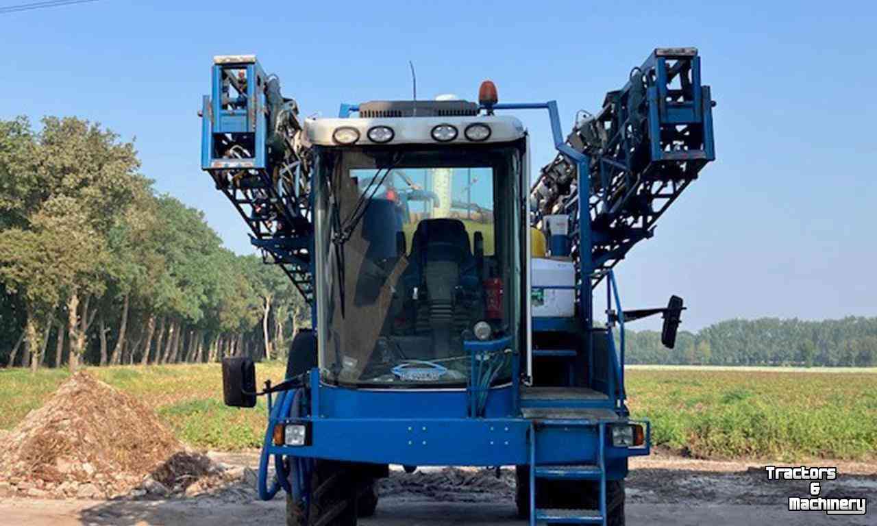 Fieldsprayer self-propelled Delvano HydroTrac STN11 Zelfrijdende Veldspuit