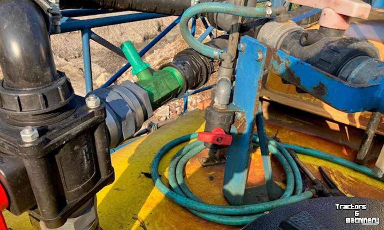 Fieldsprayer self-propelled Delvano HydroTrac STN11 Zelfrijdende Veldspuit