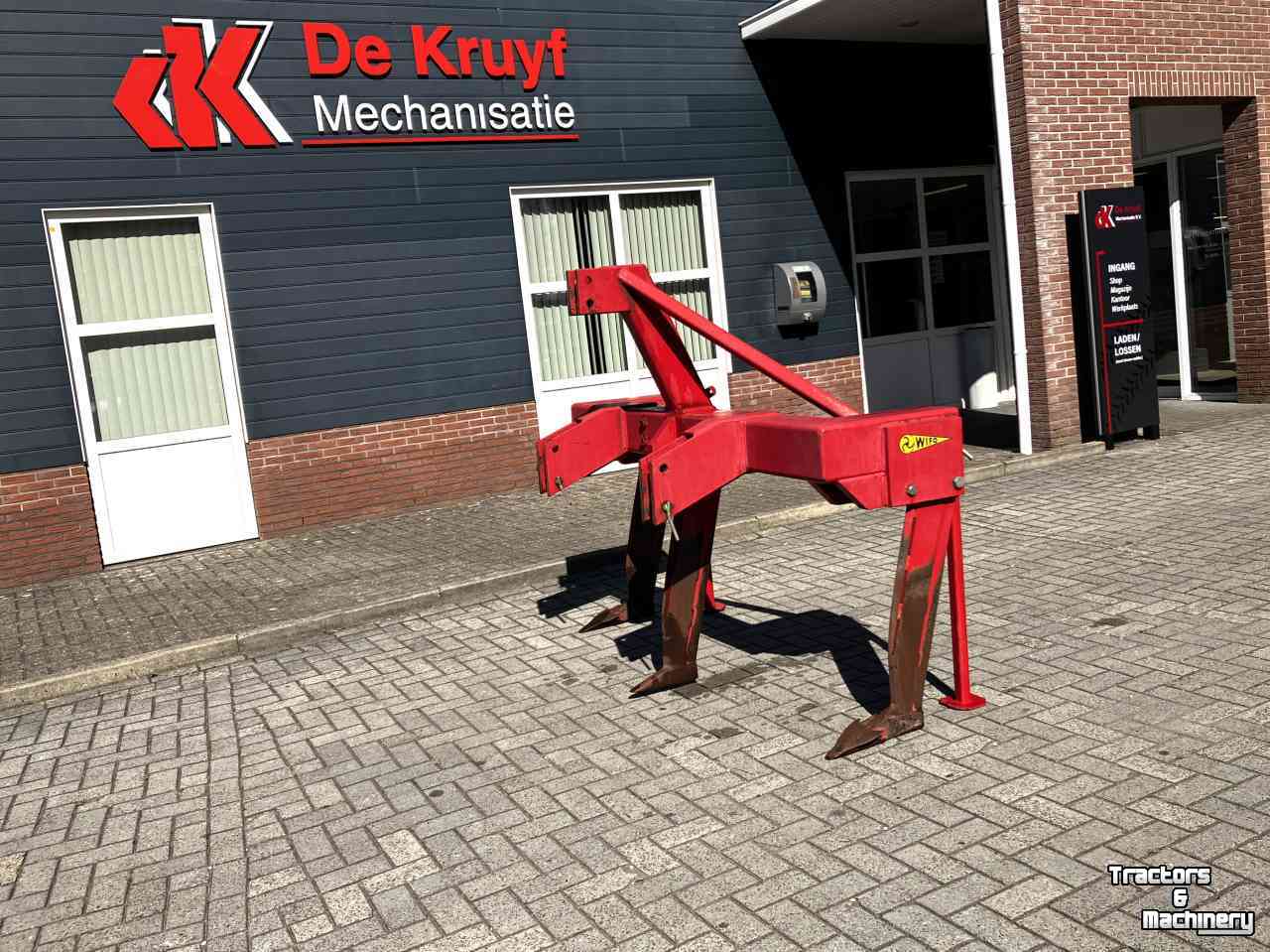 Deep subsoiler Wifo WU-23-R-700-1800