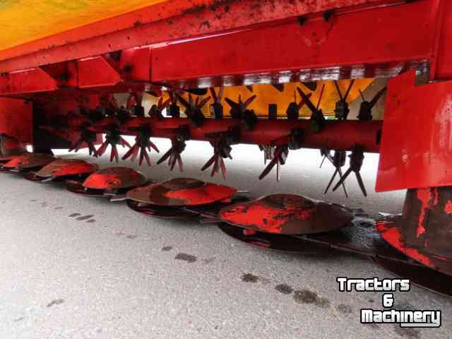 Mower Pottinger Nova Cat 305 H ED